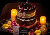 お誕生日のお祝に、ケーキのルームデコレーションでお祝い♪