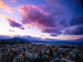 高層階から見下ろす夜の景色をお愉しみください