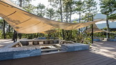 THE LIVING GARDEN