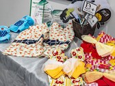愛犬用衣装やフォトプロップスで思い出写真を撮影して下さい。写真は初夏グッズ一例