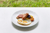 【Breakfast】香ばしいベーコンと卵料理が主役のアメリカンブレックファースト。
